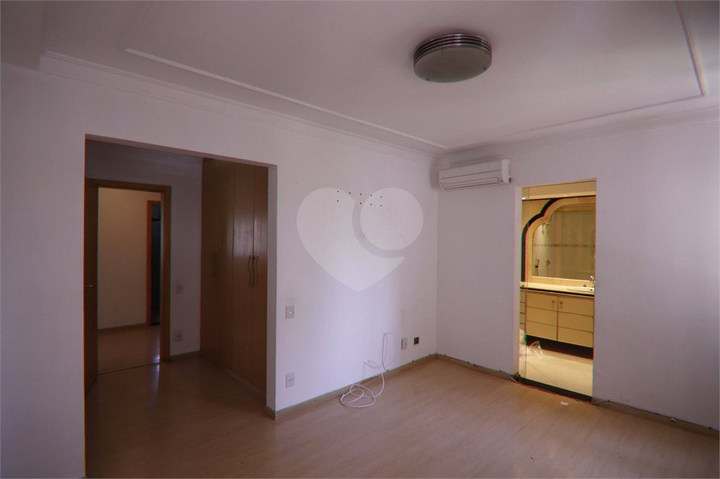 Apartamento à venda com 4 quartos, sendo 2 suítes, em Indianópolis, São Paulo, SP