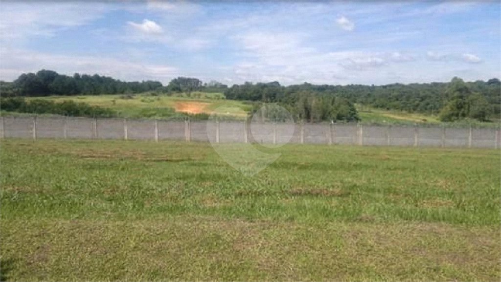 Terreno à venda no condomínio Vale do Lago, Sorocaba - SP