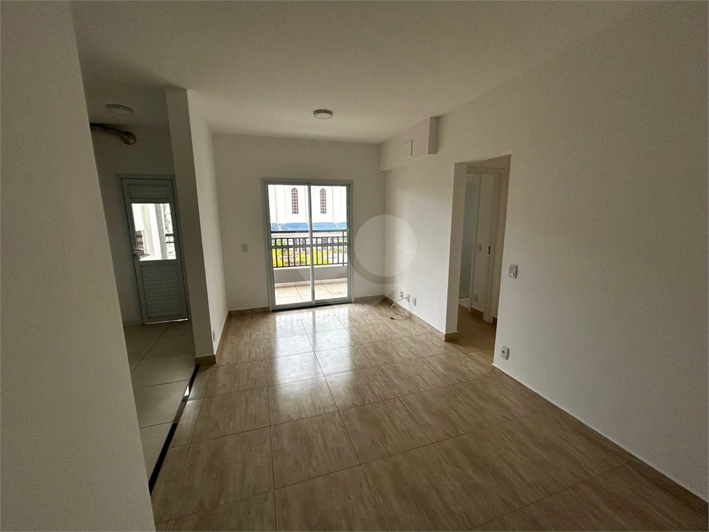 Apartamento à venda com 2 quartos, sendo 1 suíte,  em Vila Aparecida, Itapetininga, SP