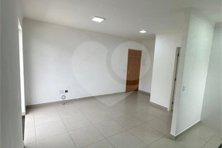 Apartamento à venda com 1 suíte em Vila Paulicéia, São Paulo, SP