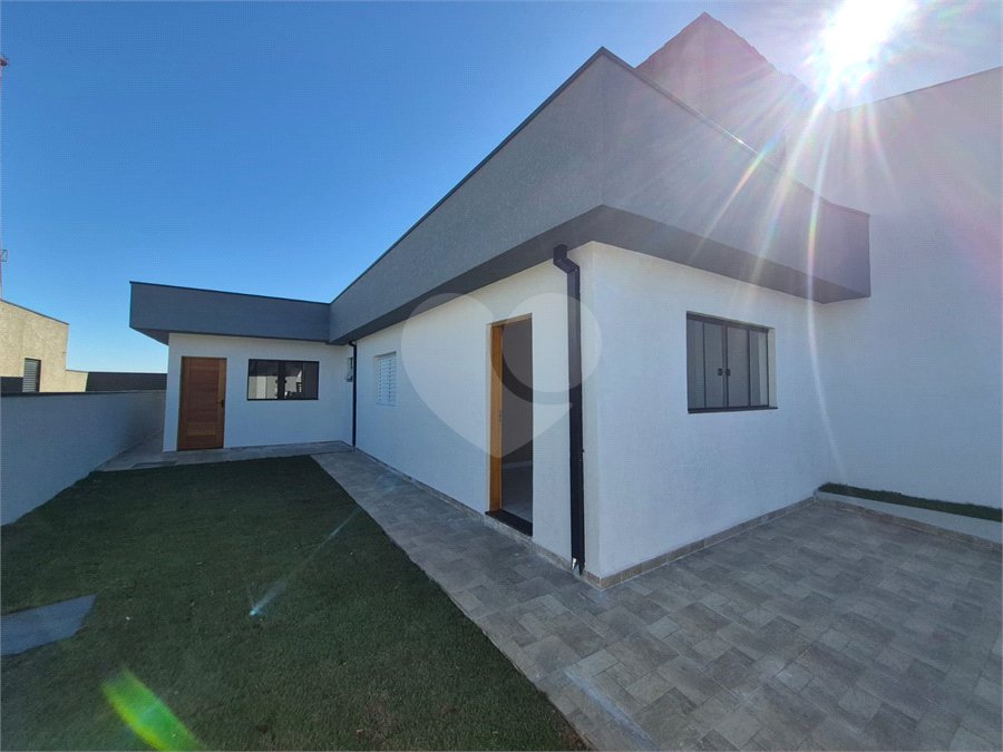 Casa Térrea à venda com 3 quartos, sendo 1 suíte,  em Serra da Cantareira, Mairiporã, SP