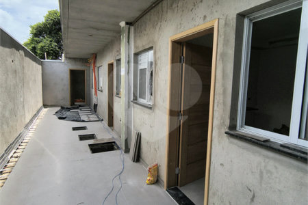 Apartamento à venda com 2 quartos em Guaianazes, São Paulo, SP