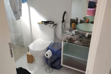 Casa à venda com 3 suítes no condomínio Estância Marambaia, Vinhedo - SP