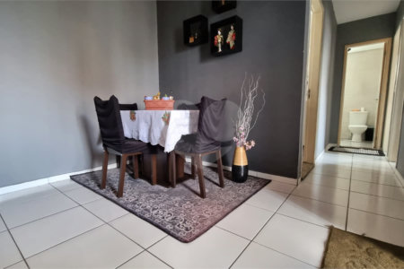Apartamento à venda com 2 quartos em Residencial Ana Maria, São José dos Campos, SP