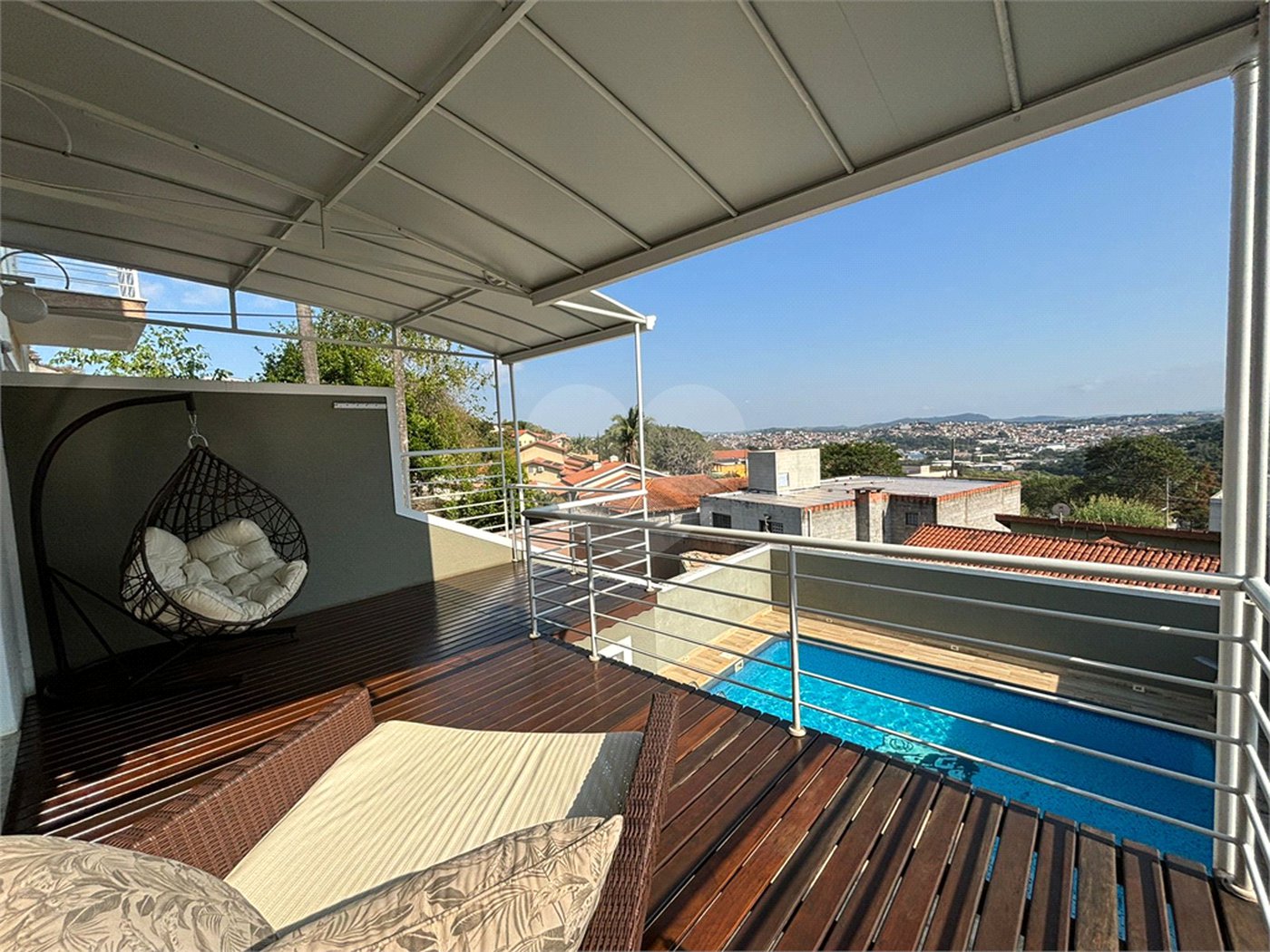 Casa à venda com 3 quartos, sendo 1 suíte, em Jardim Paulista, Atibaia, SP