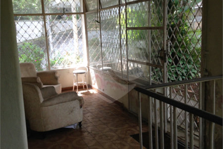 Casa à venda com 4 quartos, sendo 1 suíte,  em Jardim Petrópolis, São Paulo, SP