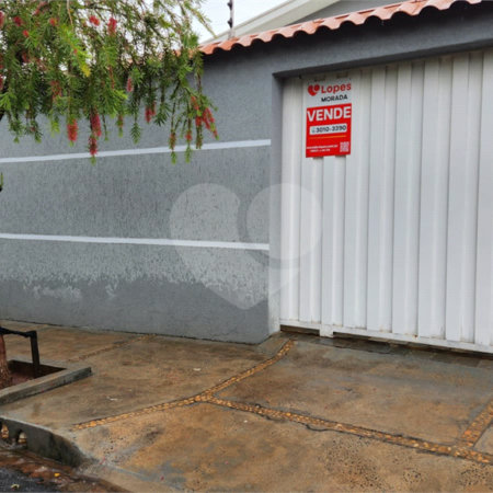 Casa à venda com 4 quartos em Jardim das Estações (vila Xavier), Araraquara, SP