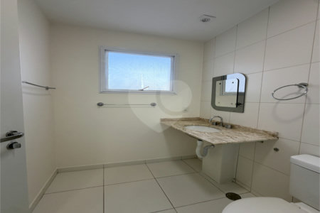 Apartamento para alugar com 2 quartos, sendo 1 suíte,  em Vila Suissa, Mogi das Cruzes, SP