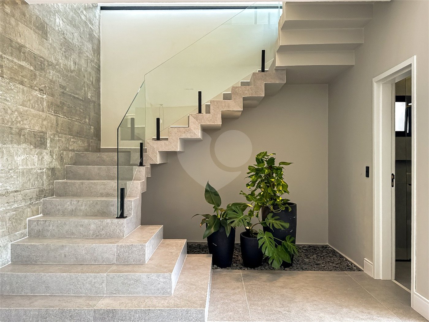 Casa à venda com 3 suítes no condomínio Jardim Vila Paradiso, Indaiatuba - SP