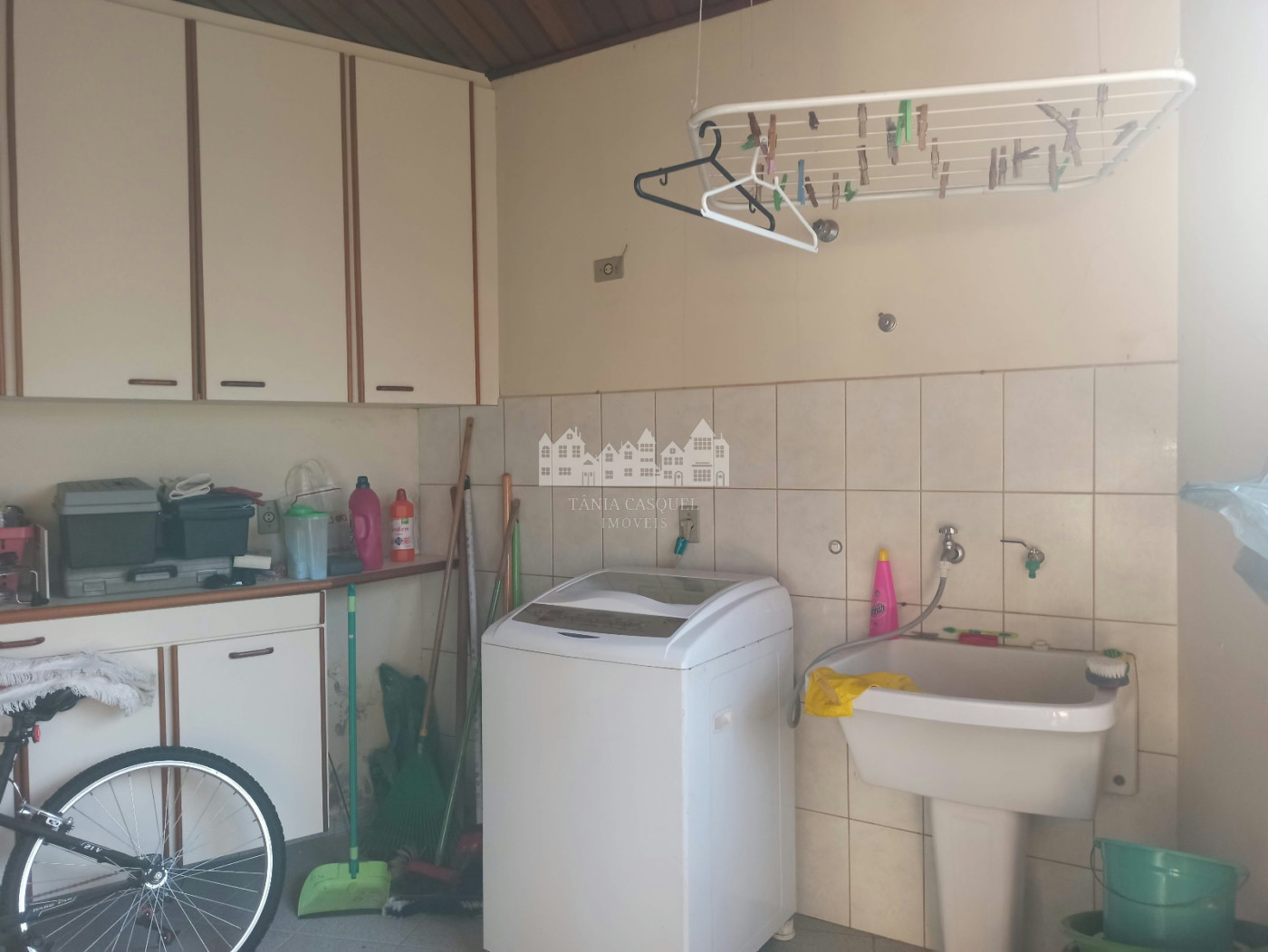Casa à venda com 3 quartos, sendo 1 suíte, em Vila Esperia Ou Giglio, Atibaia, SP