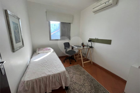 Sobrado à venda com 4 quartos, sendo 2 suítes, em Jardim São Paulo(zona Norte), São Paulo, SP