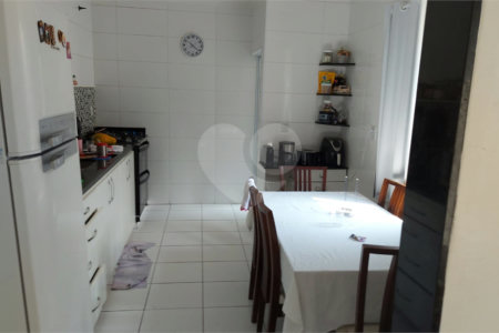 Sobrado à venda com 15 quartos, sendo 1 suíte, em Vila Aurora (zona Norte), São Paulo, SP