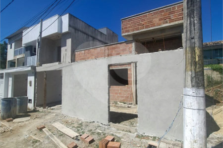 Casa à venda com 2 quartos, sendo 1 suíte,  no condomínio Campina Grande, Rio de Janeiro - RJ