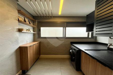 Apartamento à venda com 3 quartos, sendo 1 suíte, em Jardim Prudência, São Paulo, SP