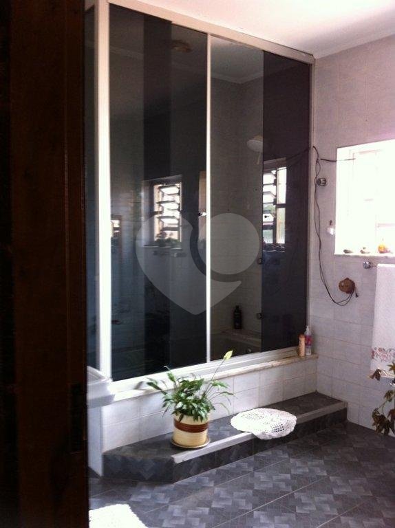 Casa à venda ou para alugar com 5 quartos, sendo 1 suíte, em Tremembé, São Paulo, SP