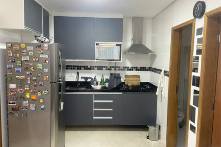 Casa à venda com 2 quartos no condomínio Guganis, São Paulo - SP