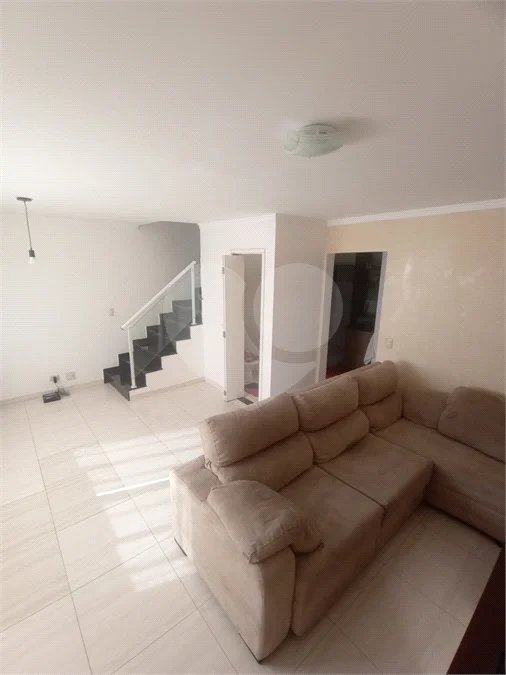 Casa com 100m², 3 dormitórios, 2 vagas, à venda no bairro da Penha.