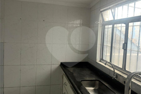 Sobrado à venda com 5 quartos em Bela Vista, Osasco, SP