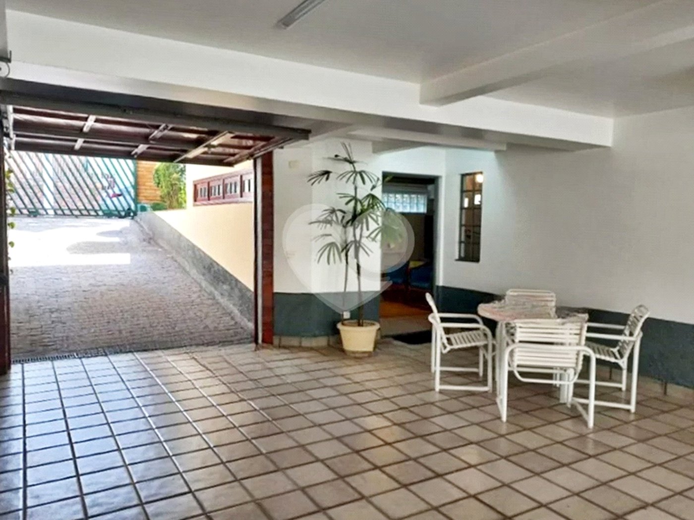 Sobrado à venda com 4 quartos, sendo 2 suítes,  em Água Fria, São Paulo, SP