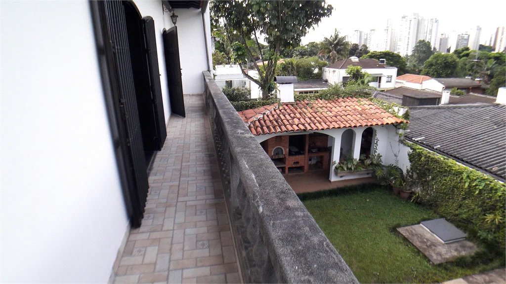 Casa Térrea à venda com 4 suítes em Brooklin Paulista, São Paulo, SP