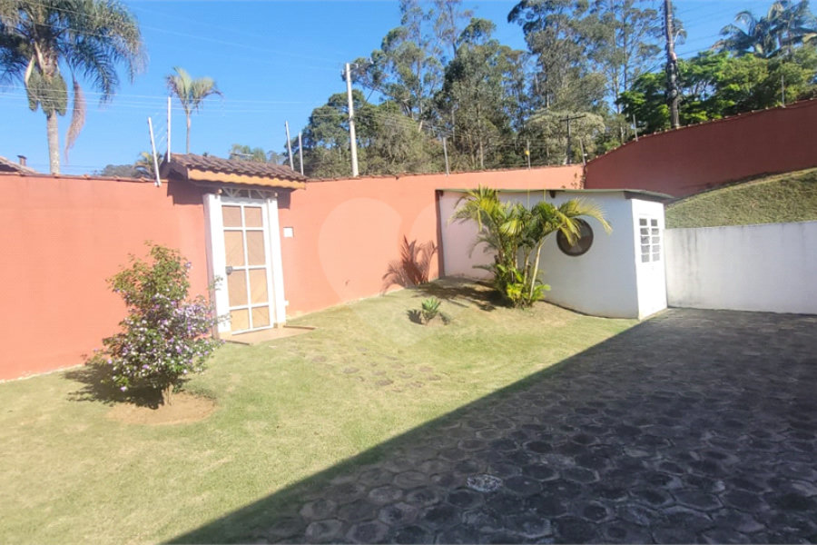 Casa à venda com 3 quartos, sendo 2 suítes,  em Mantiqueira, Mairiporã, SP