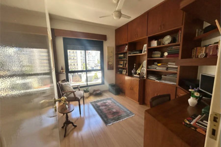 Apartamento à venda com 4 quartos, sendo 2 suítes,  em Pinheiros, São Paulo, SP