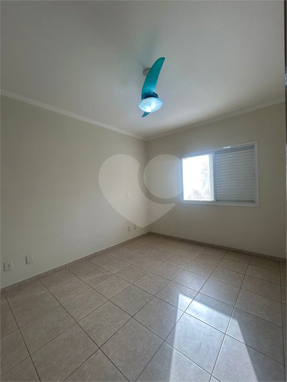 Casa à venda com 4 quartos, sendo 1 suíte,  no condomínio Lago da Boa Vista, Sorocaba - SP