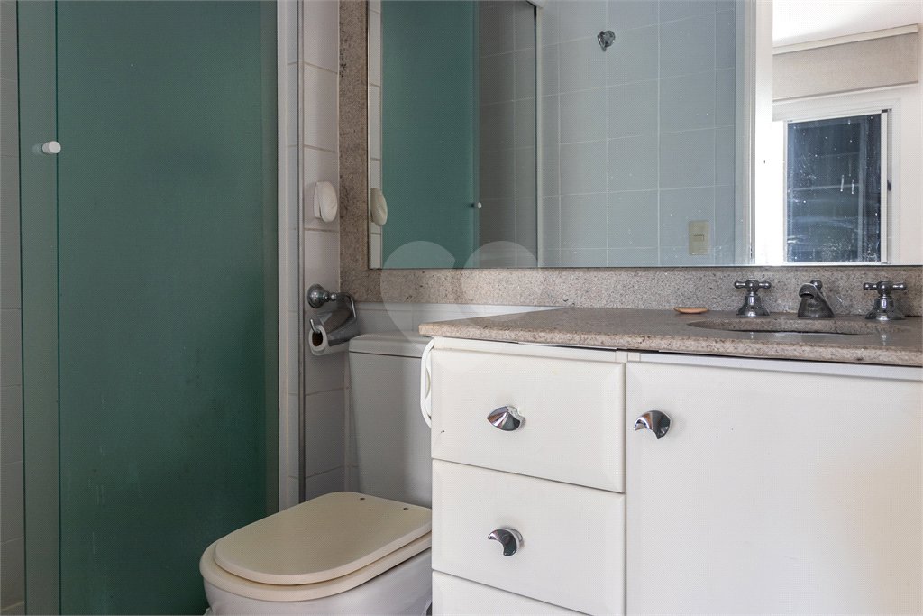 Apartamento à venda ou para alugar com 1 suíte em Pinheiros, São Paulo, SP