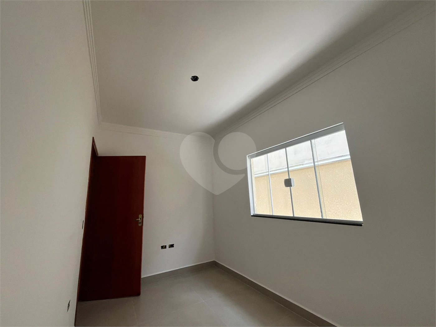 Casa à venda com 2 quartos, sendo 1 suíte, em Parque São Bento, Sorocaba, SP