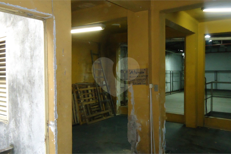 Sobrado à venda com 4 quartos em Santana, São Paulo, SP