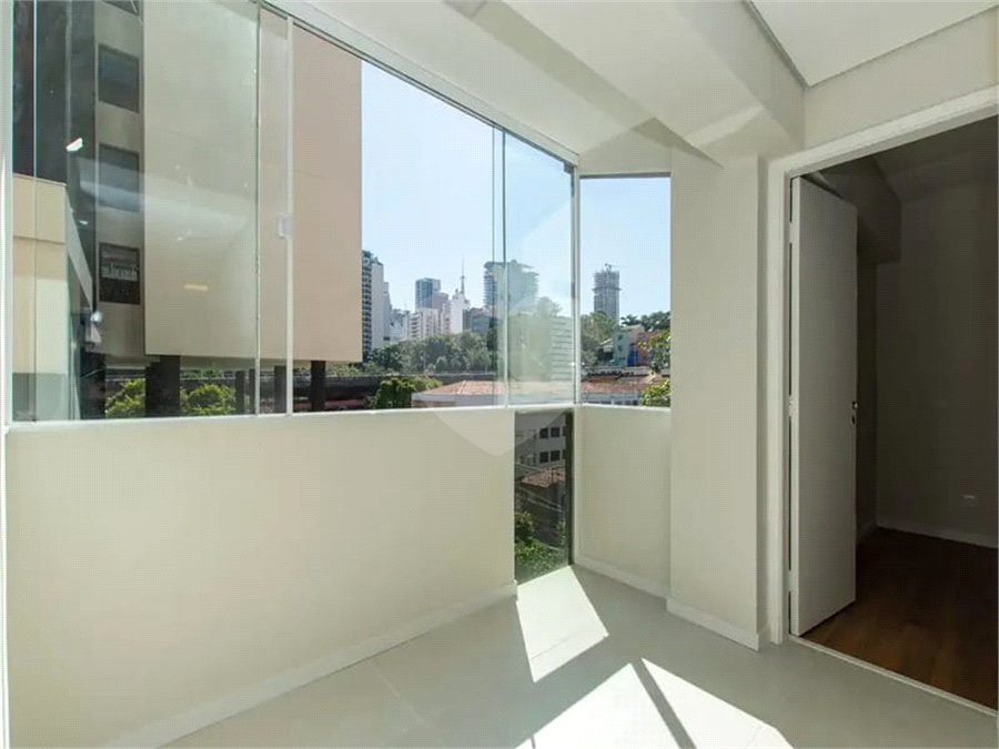 Apartamento à venda com 2 quartos em Pinheiros, São Paulo, SP