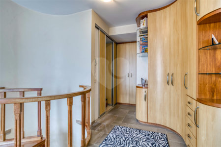 Cobertura à venda com 4 quartos, sendo 1 suíte,  em Vila Clementino, São Paulo, SP