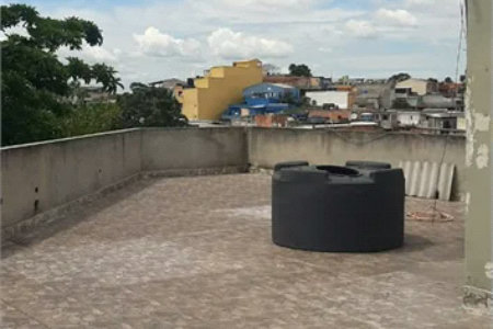 Sobrado à venda com 8 quartos em Jardim São Luís, São Paulo, SP