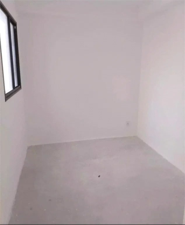 Apartamento à venda com 2 quartos em Parque Maria Helena, São Paulo, SP