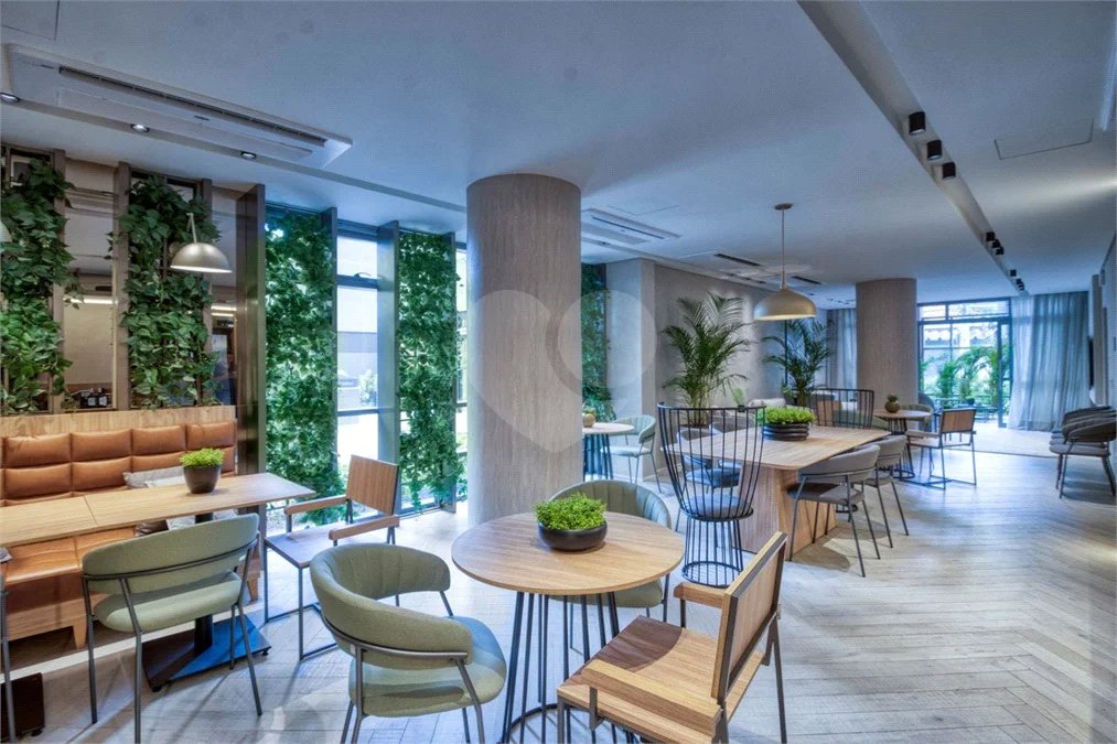 Apartamento à venda com 2 suítes em Brooklin, São Paulo, SP