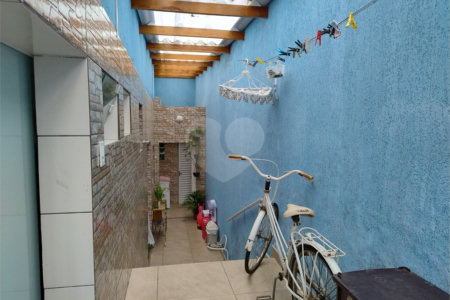 Casa à venda com 3 quartos, sendo 1 suíte,  em Vila Rei, Mogi das Cruzes, SP