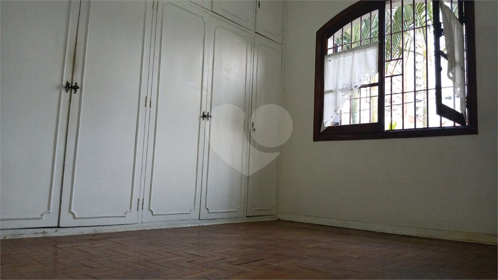 Casa à venda com 3 quartos, sendo 1 suíte, em Brooklin, São Paulo, SP