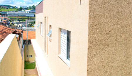 Sobrado à venda com 3 quartos, sendo 1 suíte,  em Serra da Cantareira, Mairiporã, SP