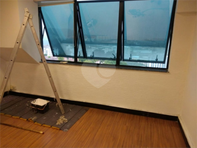 Sala à venda em Santana de Parnaíba, Santana de Parnaíba, SP