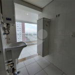 Apartamento para alugar com 2 quartos, sendo 1 suíte, em Parque São Domingos, São Paulo, SP