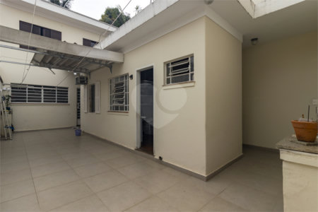 Casa à venda com 5 quartos, sendo 1 suíte, em Vila Nova Conceição, São Paulo, SP