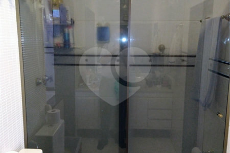 Casa à venda com 3 quartos, sendo 1 suíte, em Parque Vitória, São Paulo, SP
