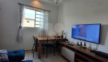 Apartamento à venda com 2 quartos em Parque São João, Votorantim, SP