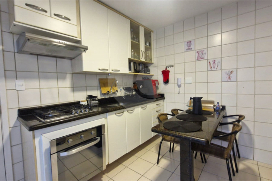 Apartamento à venda com 3 quartos, sendo 2 suítes, em Santana, São Paulo, SP
