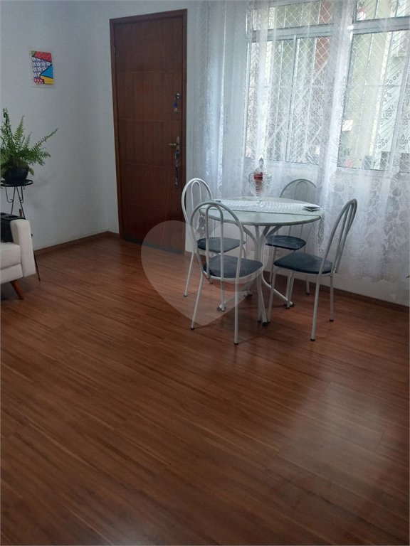 Apartamento à venda com 2 quartos em Jardim Flor da Montanha, Guarulhos, SP