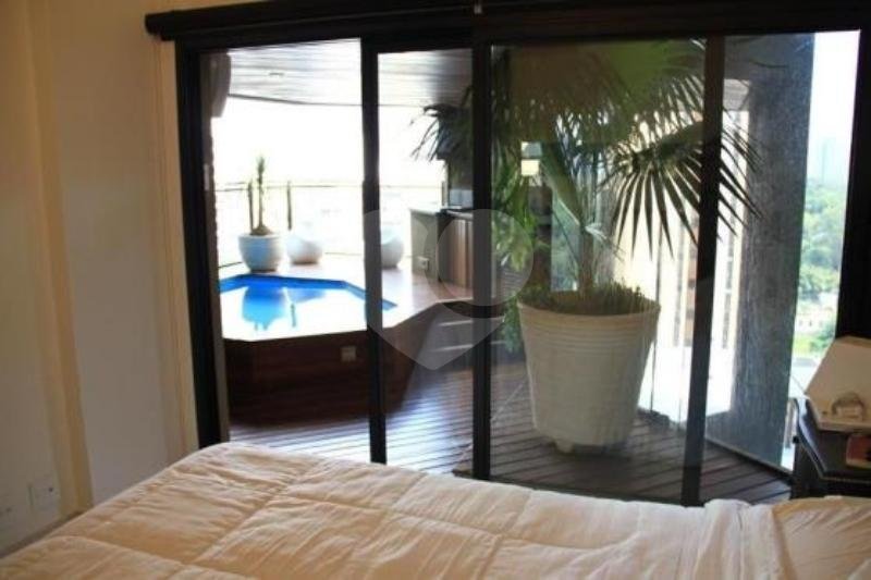 Apartamento à venda com 1 suíte em Vila Suzana, São Paulo, SP