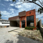 Casa à venda com 3 quartos, sendo 1 suíte, em Terras de Santo Antônio, Itapetininga, SP
