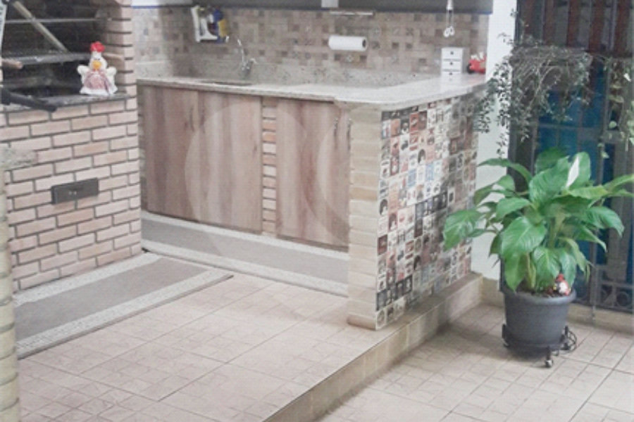 Casa à venda com 3 quartos, sendo 1 suíte,  em Horto Florestal, São Paulo, SP