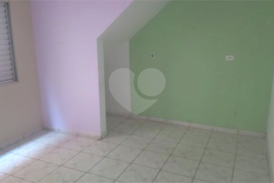 Sobrado à venda com 3 quartos, sendo 1 suíte, em Tremembé, São Paulo, SP