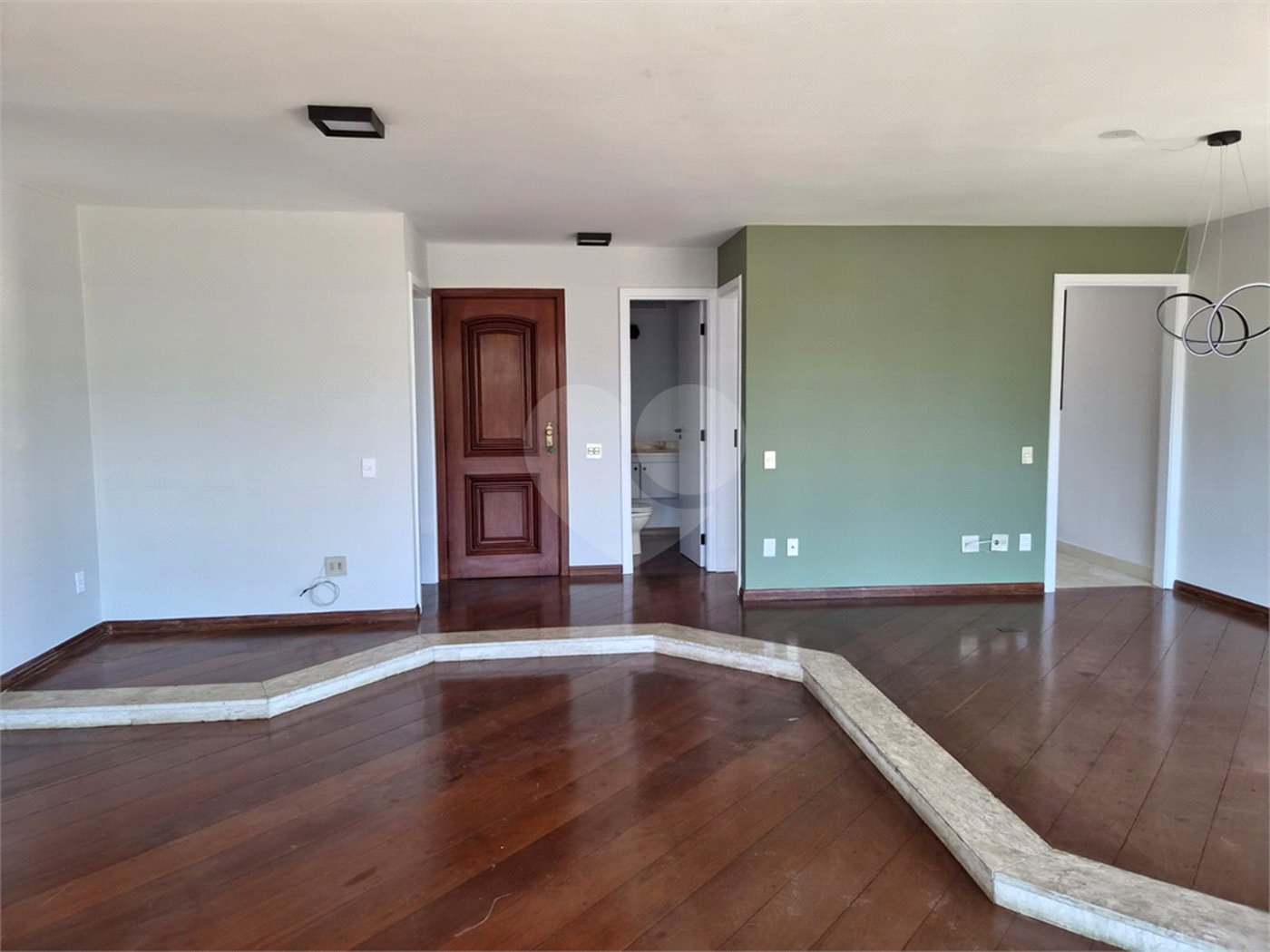 Apartamento à venda ou para alugar com 4 quartos, sendo 2 suítes, em Santana, São Paulo, SP
